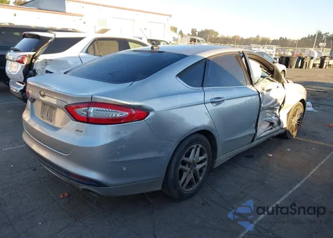 2013 Ford Fusion Se z USA, uszkodzony, nr VIN 3FA6P0H78DR193436